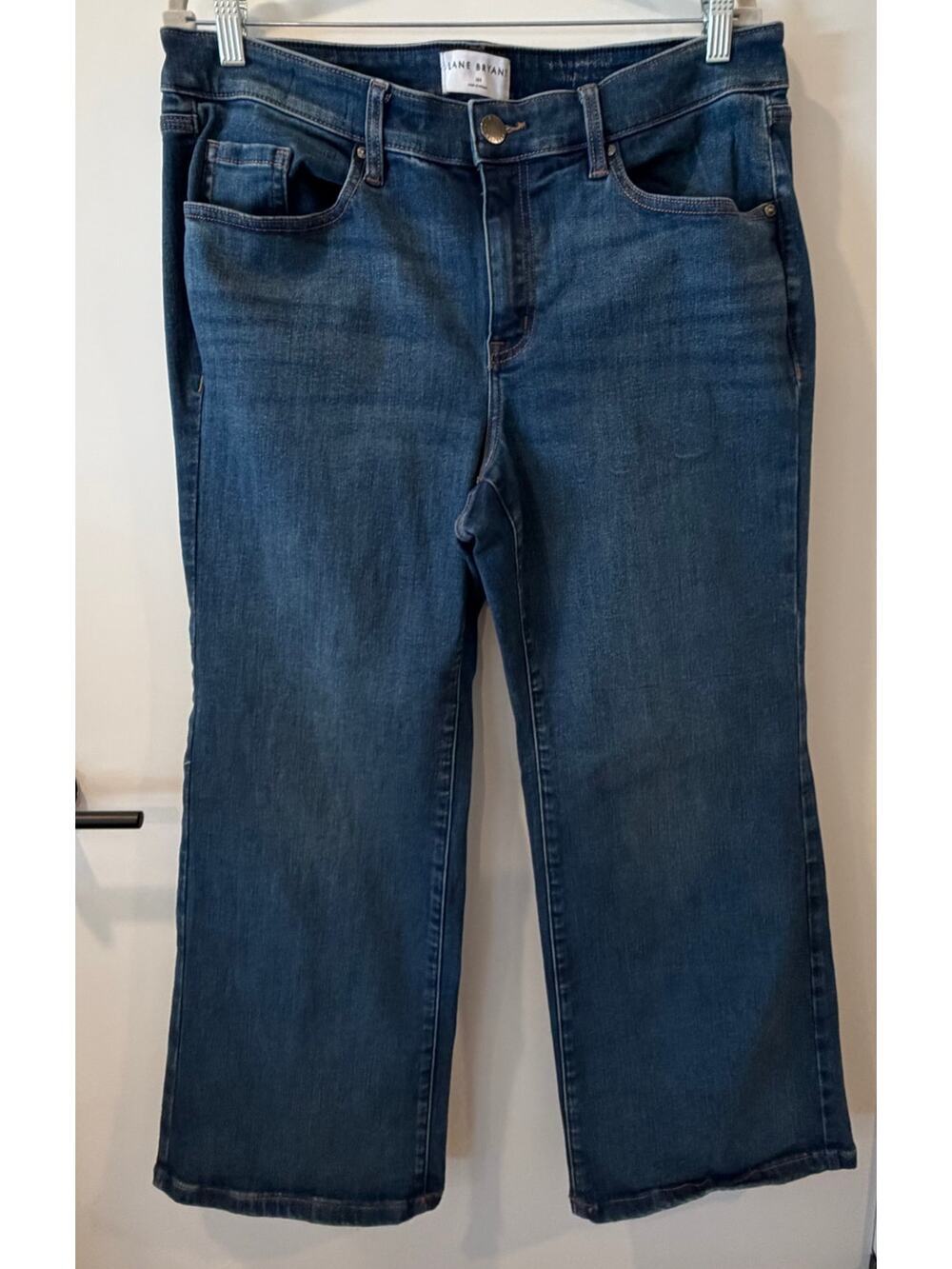 Lane Bryant 16 Slim Signature Fit Boot Cut Mid-Ride Medium Wash